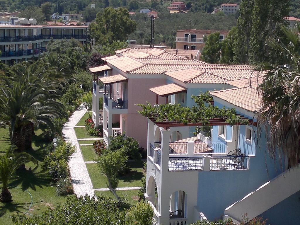 Three Stars Beach Hotel Мораитика Екстериор снимка