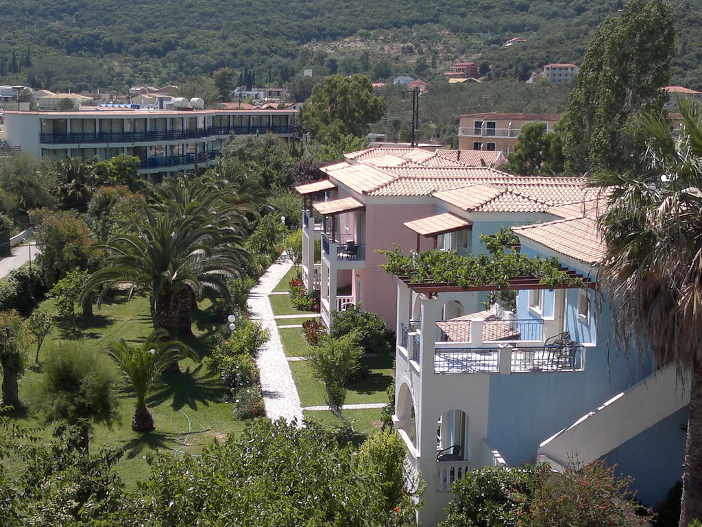 Three Stars Beach Hotel Мораитика Екстериор снимка