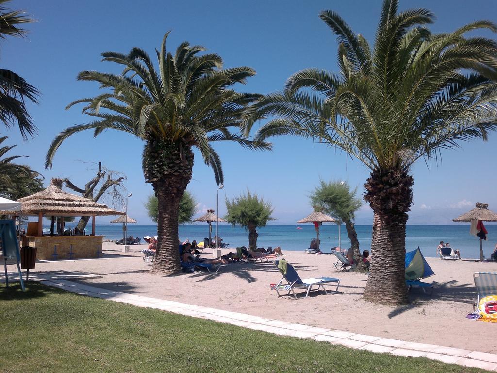 Three Stars Beach Hotel Мораитика Екстериор снимка